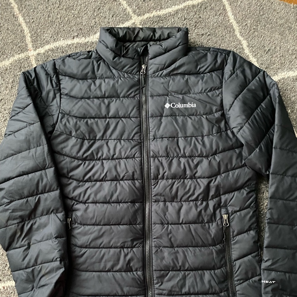 Men’s small Columbia, lightweight winter coat